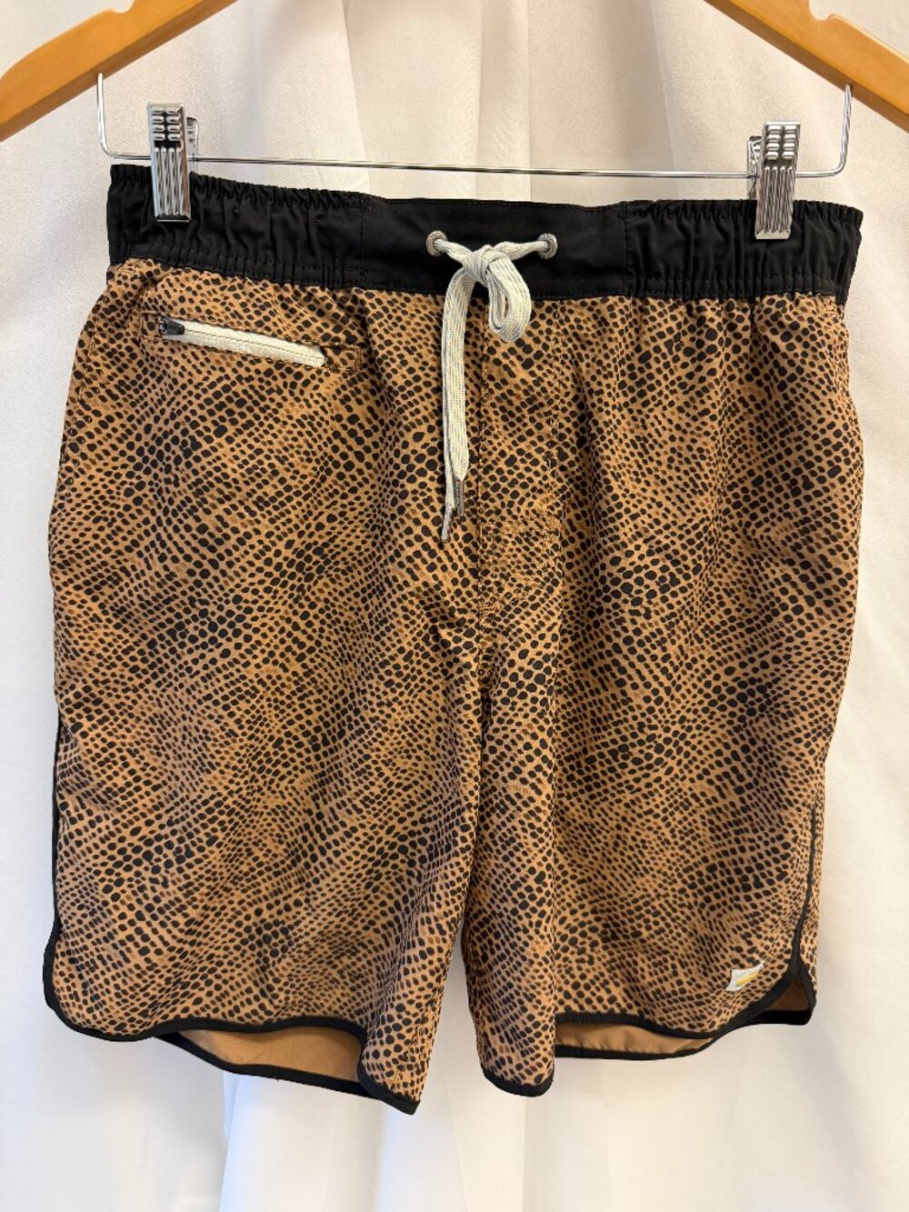 Vuori Men's Hybrid Shorts in Tan and Black Snake Print